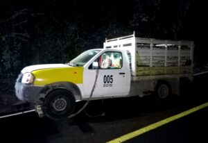 ROJA La camioneta donde viajaban los jinetes (2)