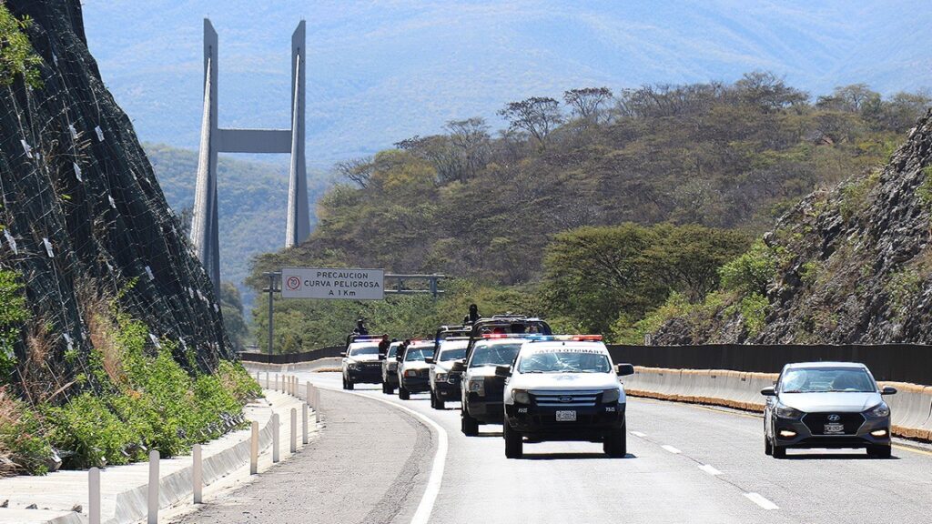 ROJA PATRULLAJES AUTOPISTA