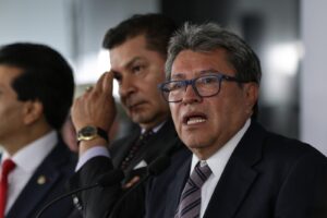 nacional plan b