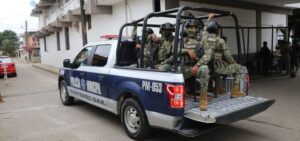 roja Se meten a una casa y roban 100 mil pesos en Acapulco