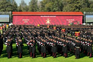 PRINCIPAL AMLO DESTACA LABOR DEL EJERCITO (3)