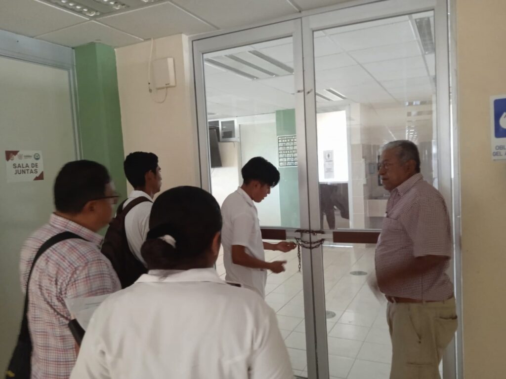 PRINCIPAL ENTREGA DE LAS INSTALACIONES (2)