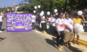 ROJA RECIBEN A NIÑO MUERTO EN MONTERREY