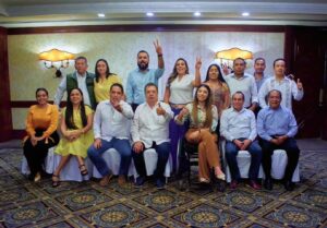 estado Reunión de perredistas con Ángel Aguirre
