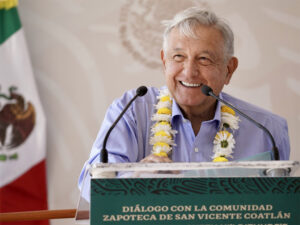 nacional amlo super carretera