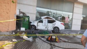 ROJA EL AUTOMOVIL