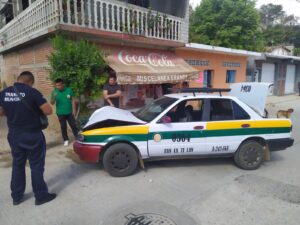 ROJA EL TAXI ACCIDENTADO(1)