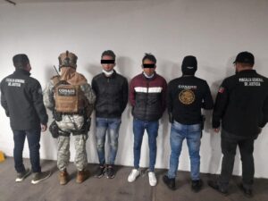 roja los feminicidas