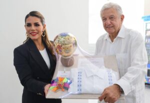 PRINCIPAL AMLO TIERRA CALIENTE (2)