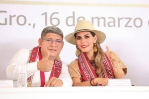 PRINCIPAL LA GOBERNADORA CON PUEBLOS DE CUAJINICUILAPA (1)