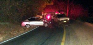 ROJA Choque cerca del puente Omitlán