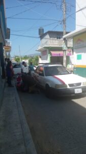 ROJA EL TAXI EN EL LUGAR DE LOS HECHOS