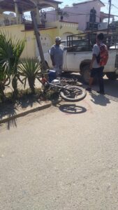 ROJA LA MOTOCICLETA