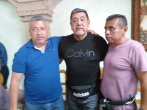 SAN LUIS Donato Chavelas Cruz en la reunión con Félix Salgado (1)