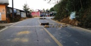 SAN LUIS LOS TOPES SE ENCUENTRAN CADA 5 METROS (3)