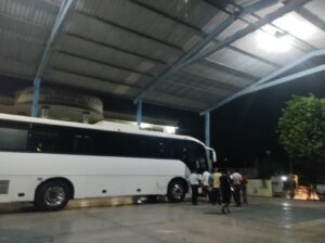 ome Los comisarios saliendo de Ometepec (2)