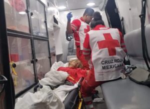 ROJA ABANDONAN A ANCIANA