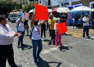 ROJA LA PROTESTA
