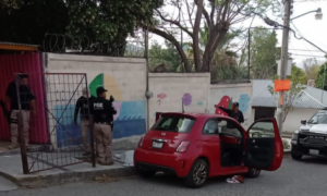 ROJA SU VEHICULO
