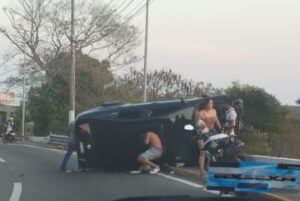 ROJA VUELCAN TURISTAS EBRIOS