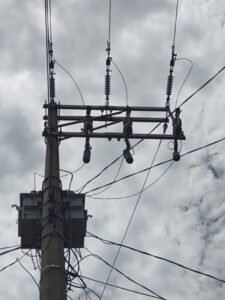 MARQUELIA FALLA SERVICIO ELÉCTRICO