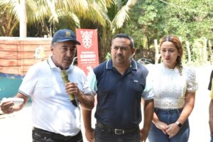 Marquelia Pobladores La Ceniza se reunieron con Martín Vega González