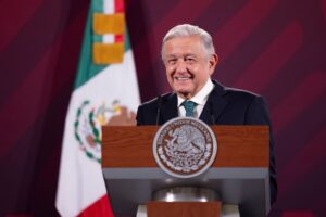 NACIONAL AMLO VISAS DE TRABAJO