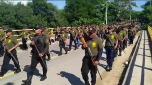 ROJA POLICÍAS COMUNITARIOS