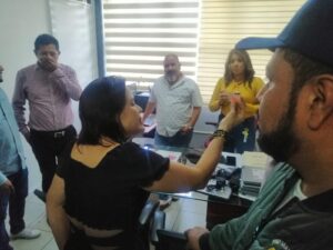 roja sus familaires