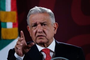NACIONALO AMLO ESPIONAJE