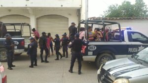 PRINCIPAL ARRIBO DE LA POLICIA MUNICIPAL