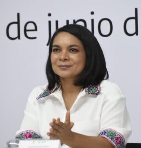 PRINCIPAL Beatriz Mojica
