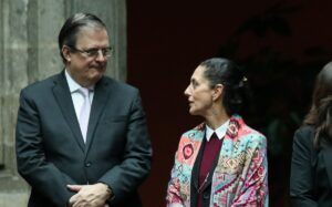PRINCIPAL CLAUDIA Y MARCELO