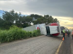 ROJA Camión accidentado (1)