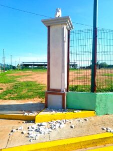 ROJA DAÑOS EN LOS MUROS
