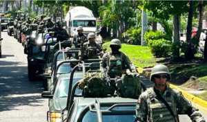 ROJA LLEGAN 200 MILITARES