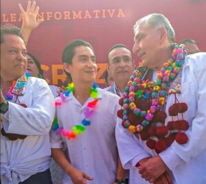principal adan con los López de azoyu y pablo amílcar