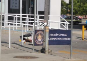 roja Ataque afuera del BBVA