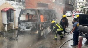 ROJA BOMBEROS EN ACCIÓN