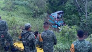 ROJA EL RESCATE (2)