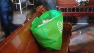ROJA LA BOLSA DE TELA