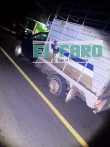 ROJA LA CAMIONETA