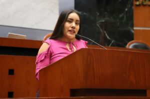 CONGRESO JENIFER GARCÍA