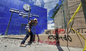 ESTADO BARDA VANDALIZADA