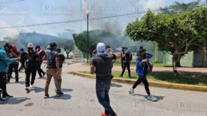 ESTADO PROTESTA 1