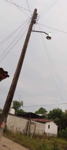 OME EL POSTE DE LUZ