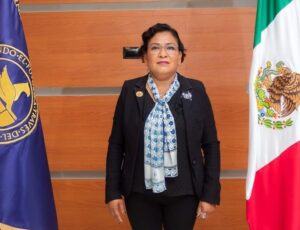 PRINCPAL PAULA CALDERON