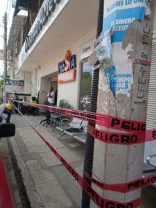 ROJA Banco Azteca en Cuajinicuilapa