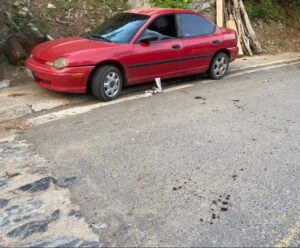 ROJA EL DODGE NEON