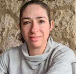 ROJA Rosa María Reyes Vergar